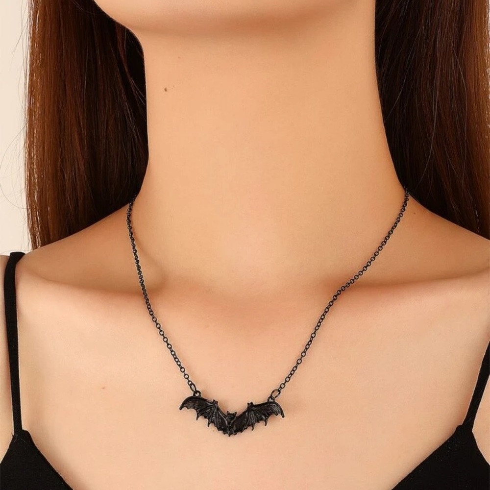 COPY - 🦇 Awesome Open Winged Bat Necklace 🦇